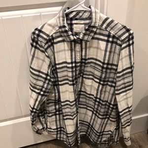 American Eagle long sleeve flannel shirt